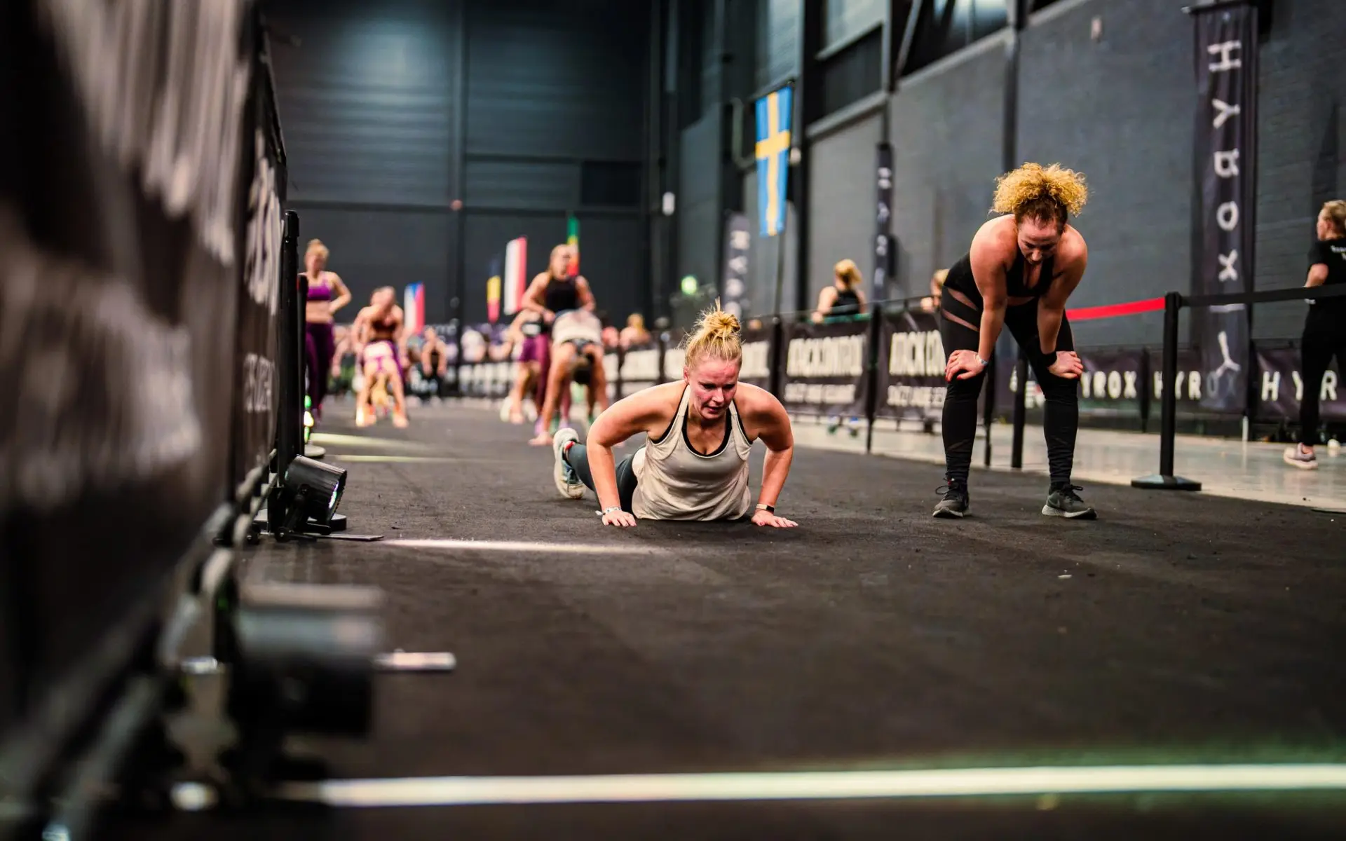 Sporters tijdens een functionele training bij F-S Fitness